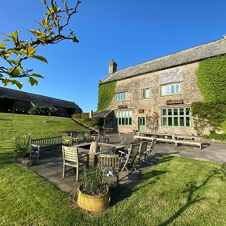 Villa Ash Barton - Big Party House, No Curfew! Wrafton Exterior foto